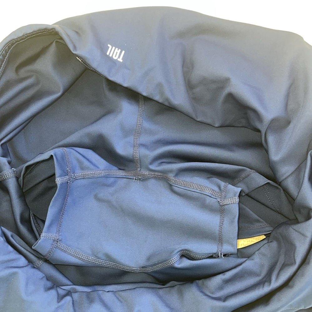 Tail skirt - Picture 3 of 4
